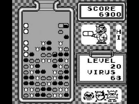 A screenshot of Dr. Mario gameplay as seen on the original Game Boy